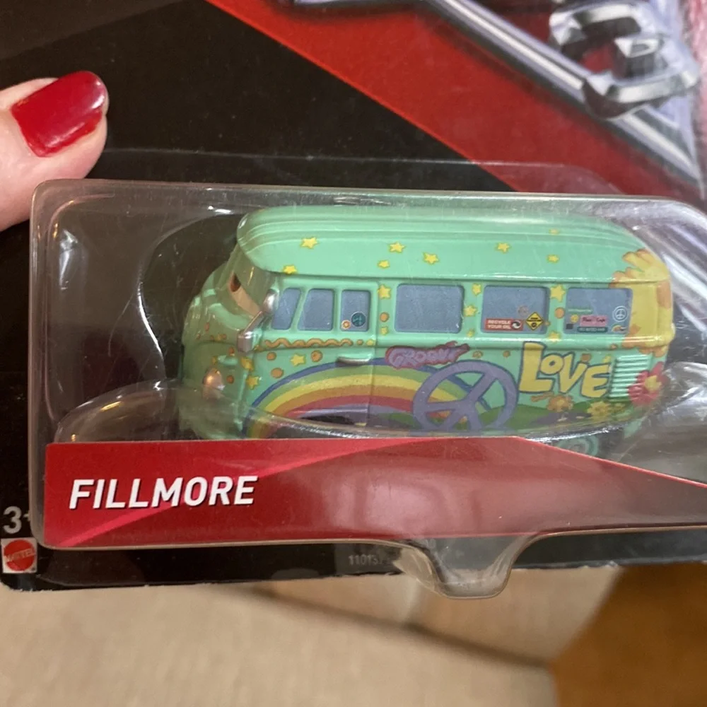 Disney Pixar Cars - Supercharged Fillmore Love Bus Pit Crew Member - Diecast NEW